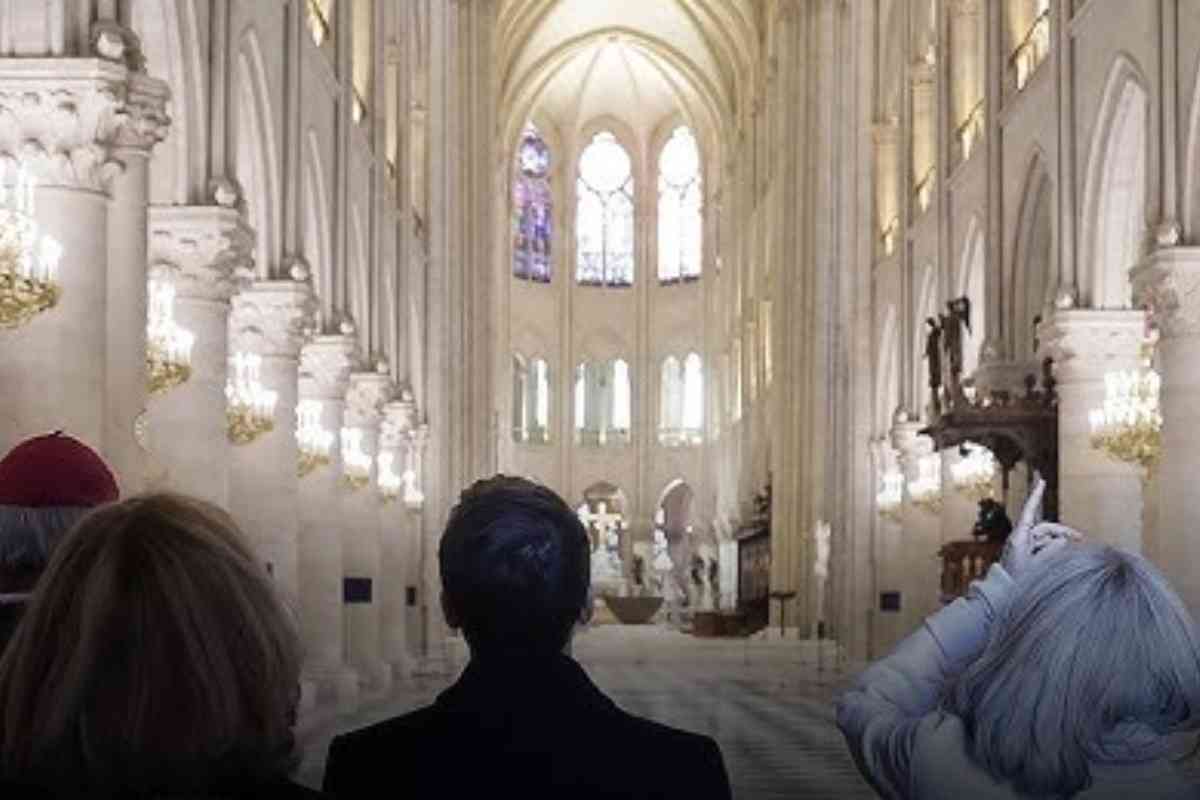 Macron Notre-dame